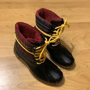 Tommy Hilfiger plaid duck boots